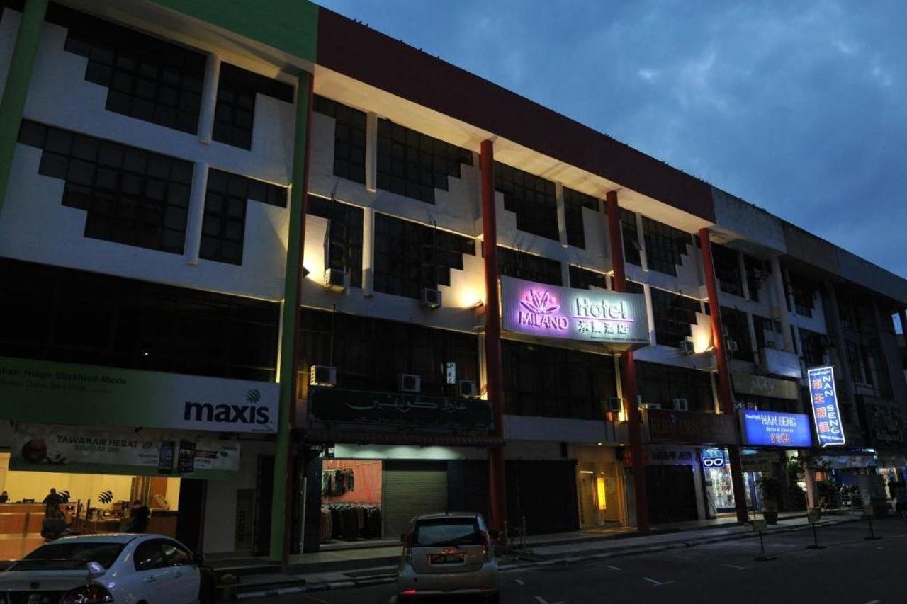 Milano Hotel Kluang Exterior foto